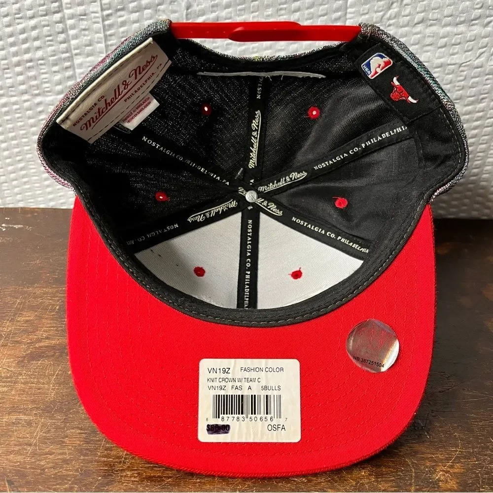 2015 Mitchell & Ness Chicago Bulls Multicolor Knit Crown Snap Back Hat Rare
